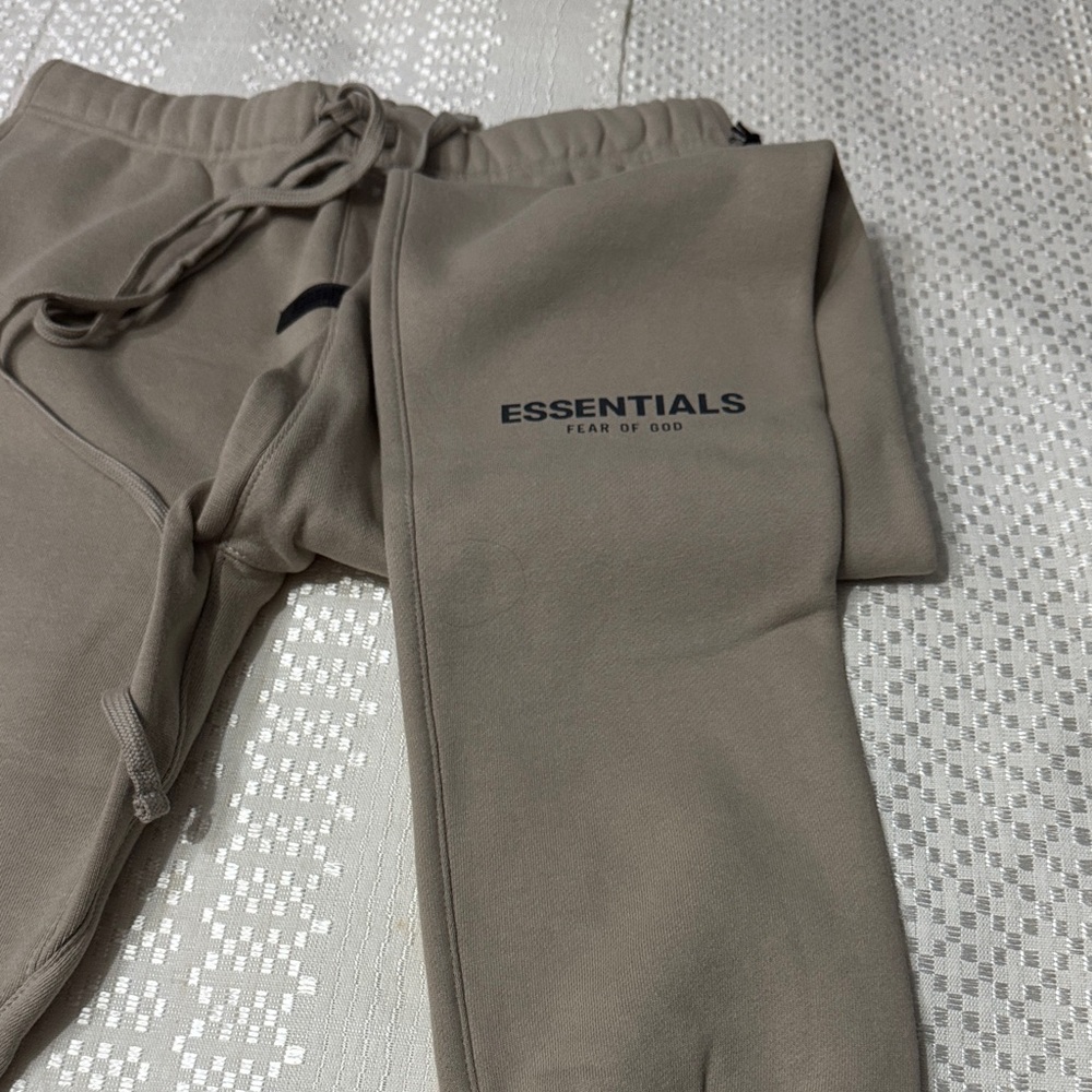 Essentials Joggers - Picture 3 of 7